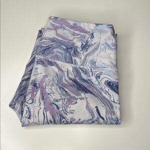 SO Women's Marble Print Leggings - Purple and White
